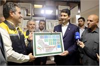 بازدید وزیر ارتباطات از اداره پست شهید مفتح به مناسبت روز جهانی پست