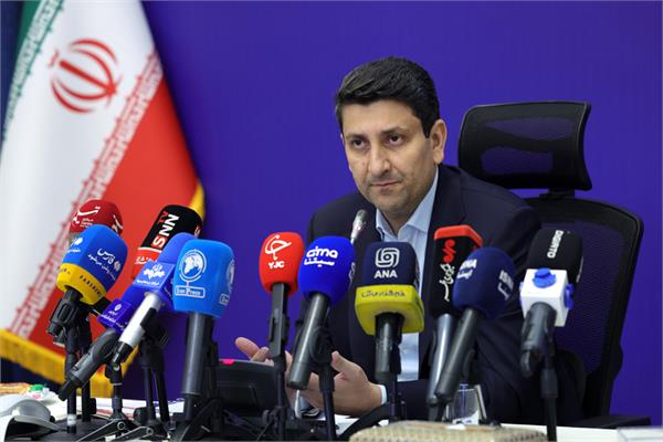 ICT Minister reiterates maximum use of cyberspace, rejects restrictions